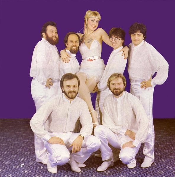 Lepa Brena I Slatki Greh - Sitnije Cile Sitnije (12