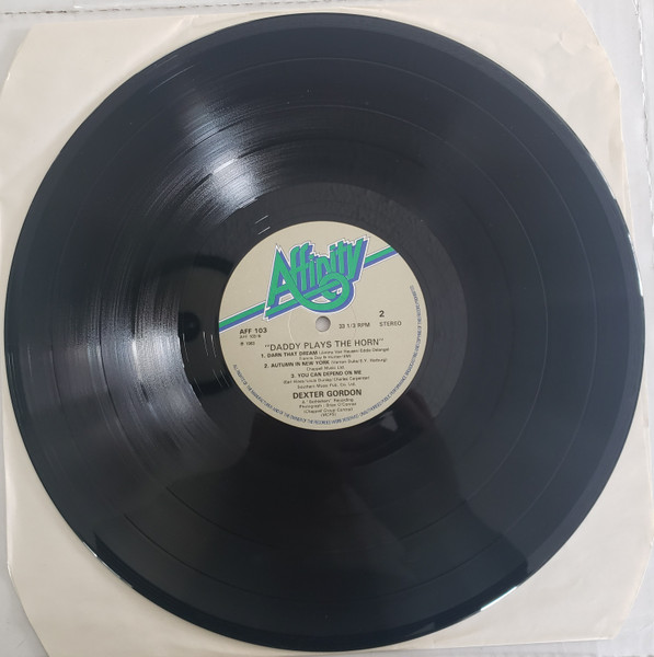 Dexter Gordon - Daddy Plays The Horn (LP, Album, RE)