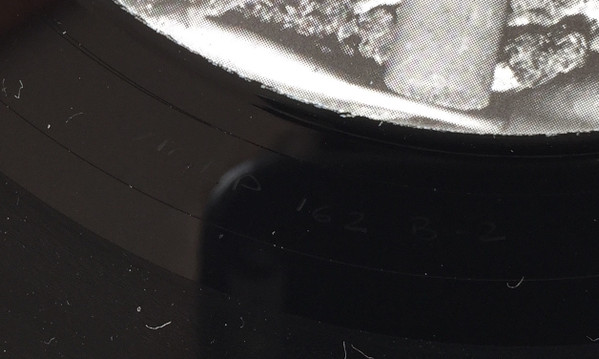 Arctic Monkeys - Whatever People Say I Am, That's What I'm Not (LP, Album)